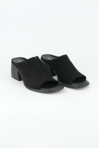 1069-101 BLACK SUEDE (26)