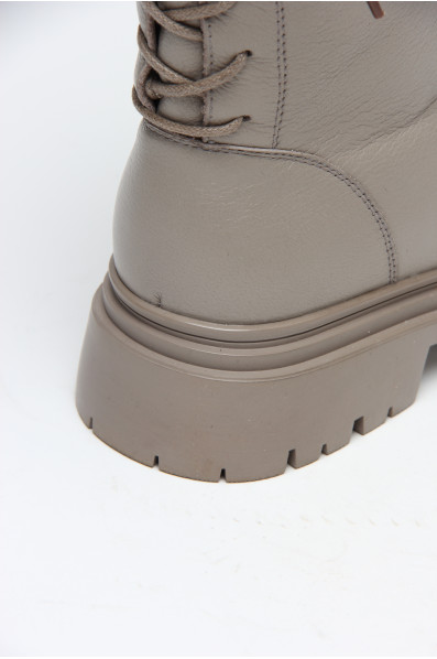 Ботинки 190104