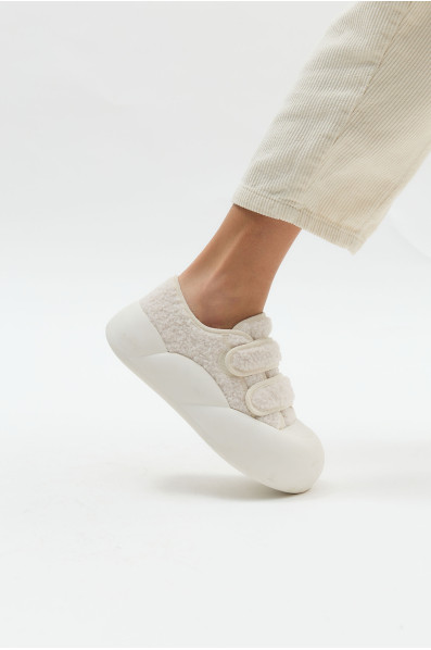 Кроссовки 200642